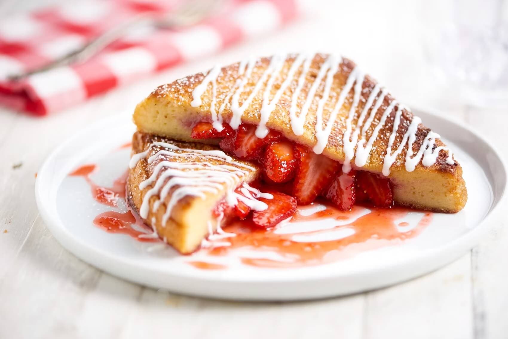Reviews on Home Chef Breakfast: Strawberry Malt French Toast Casserole image