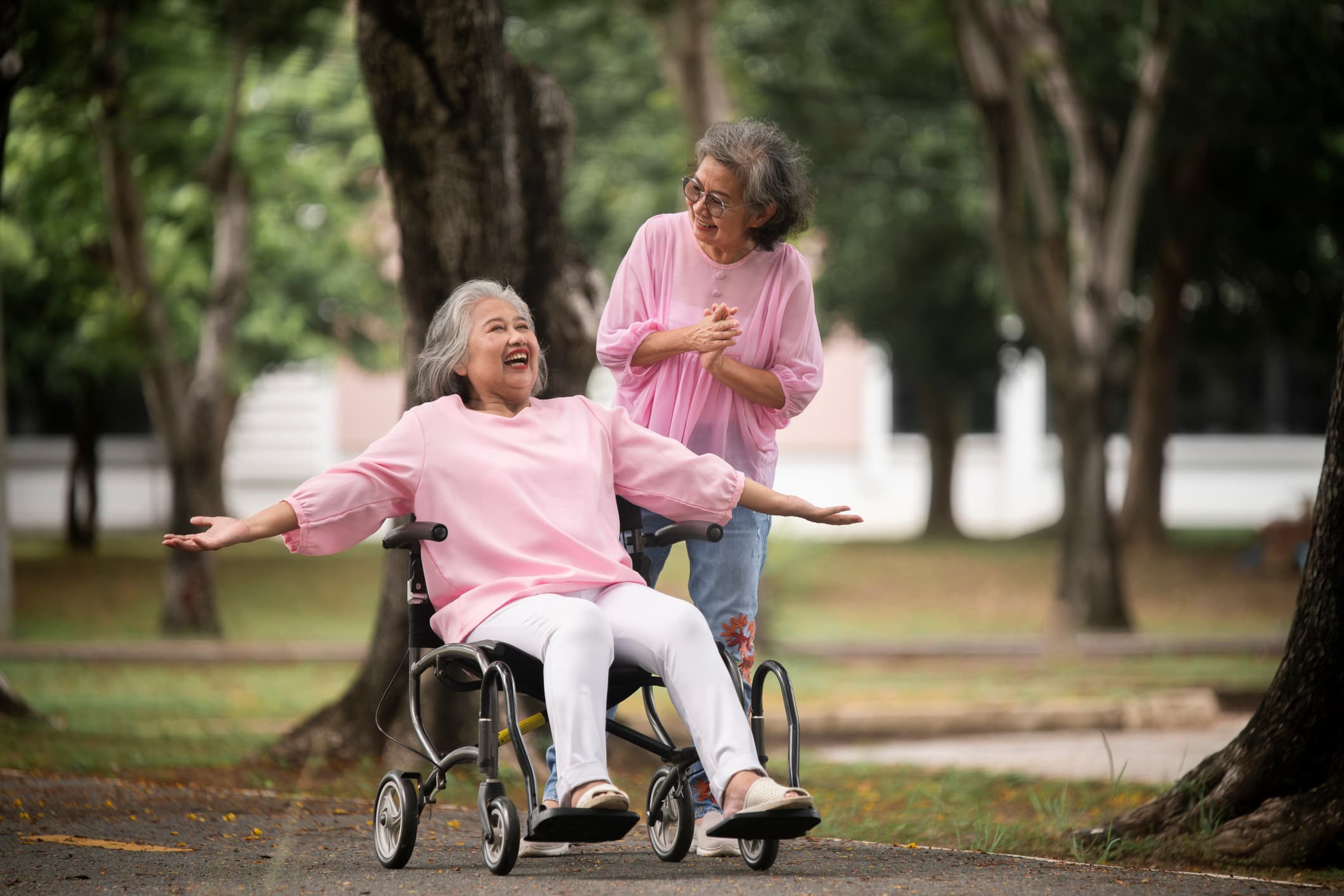 8+ Essential Mobility Aids for Seniors