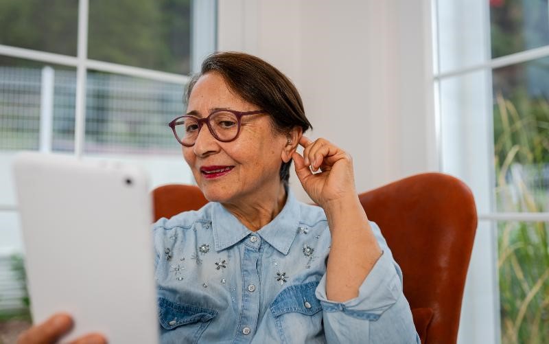 best hearing aids for tinnitus feature image